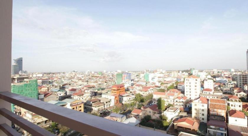 Kirirom Crystal Hotel Phnom Penh Exterior foto